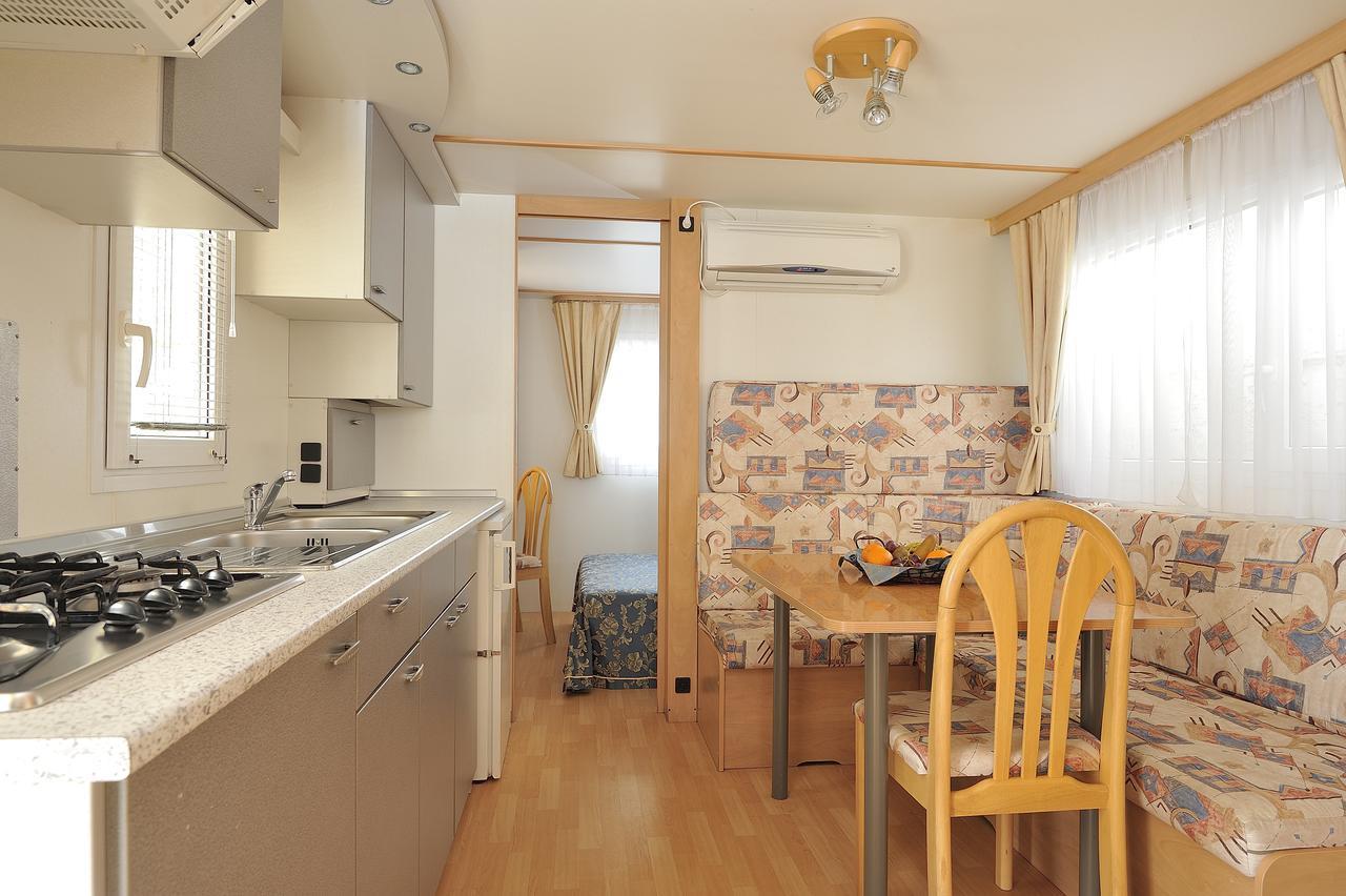 Camping Telis Hotel Àrbatax Exterior foto