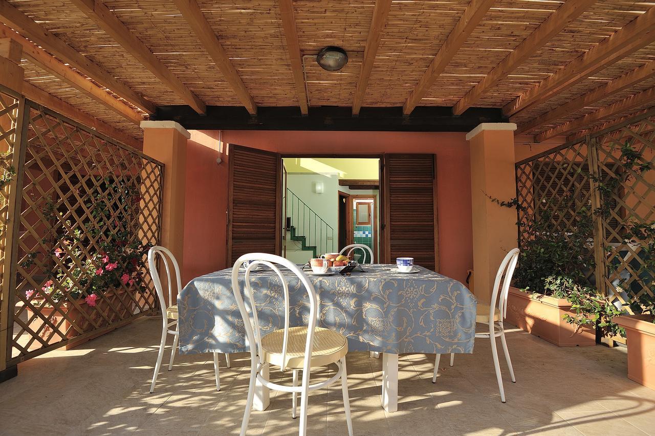 Camping Telis Hotel Àrbatax Exterior foto